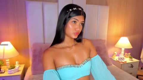Snapshot of caseypierce_ chatting on October 6, 7:51 pm Casey Pierce New Account online show from October 6, 7:51 pm