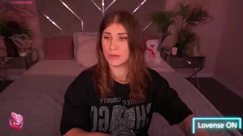 Lena online show from February 12, 8:05 am