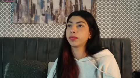 Snapshot of cassie_bloom chatting on October 16, 7:00 am cassie_bloom online show from October 16, 7:00 am