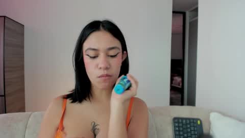 Cassie Jones online show from April 23, 8:55 pm