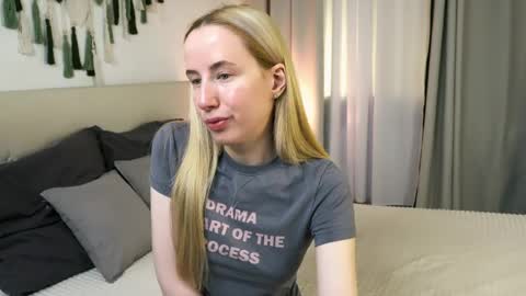 Cassie online show from April 26, 9:12 pm