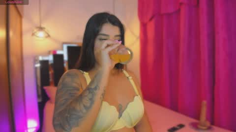  Cassie Stevens  online show from April 2, 1:58 am