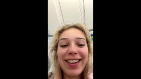 Olivia online show from April 26, 6:00 am