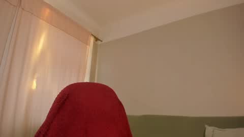  cassandra  online show from April 22, 4:48 pm