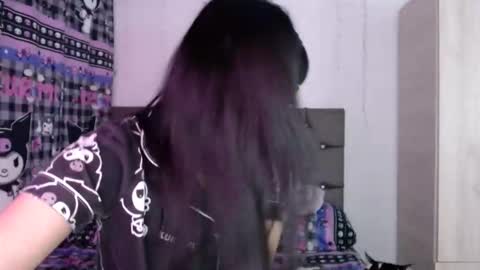 Mila online show from March 28, 8:36 am