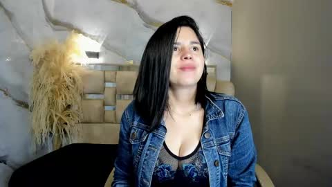 cata black online show from April 22, 1:08 pm