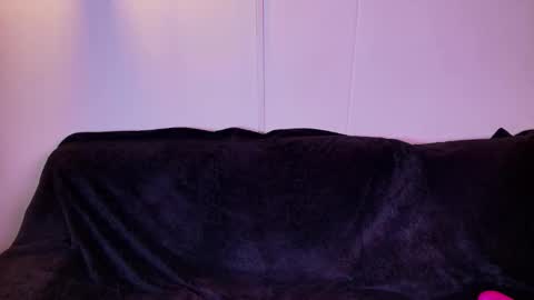 Catalina online show from October 28, 9:08 pm