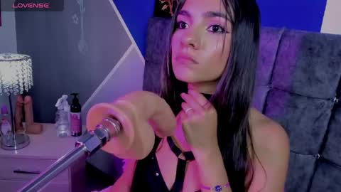 catalina_whore1 online show from April 28, 9:51 pm