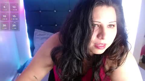 catalinajane1 online show from December 22, 3:48 pm