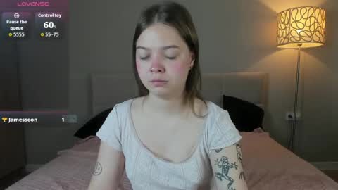 Pat online show from April 26, 8:34 am