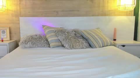 Cata online show from January 7, 8:01 pm