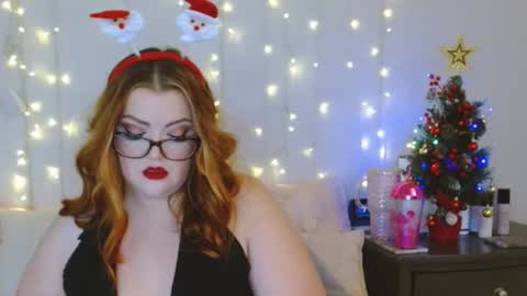 Snapshot of cateycakes chatting on December 25, 1:41 pm Cate online show from December 25, 1:41 pm