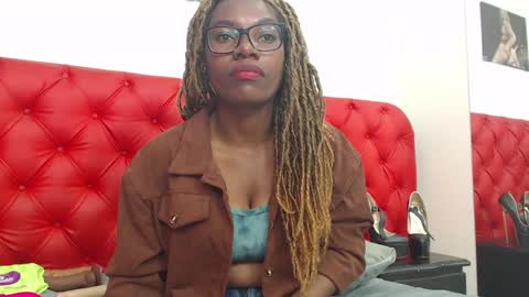 Snapshot of cathalinasharon chatting on January 1, 2:52 pm cathalina online show from January 1, 2:52 pm
