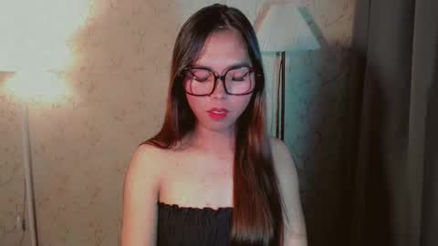 Snapshot of catherine_365 chatting on October 17, 5:16 pm catherine_365 online show from October 17, 5:16 pm