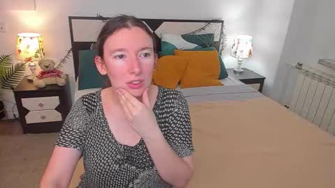 Catrin online show from October 12, 7:33 am