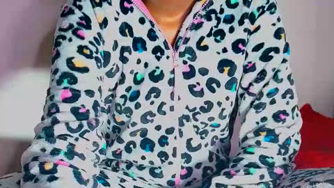 catrine online show from November 1, 5:28 pm