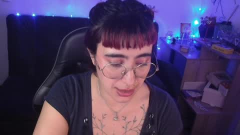 im MIA  -Independent Model  MY OF is catsito3 online show from March 27, 8:26 am