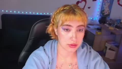im MIA  -Independent Model  MY OF is catsito3 online show from June 11, 3:03 am