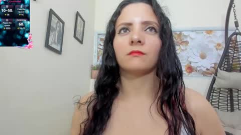 Snapshot of caty_sex4u chatting on March 4, 8:35 am caty online show from March 4, 8:35 am