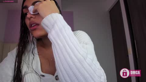 Snapshot of caylin_jordan chatting on January 17, 1:03 pm Cay online show from January 17, 1:03 pm