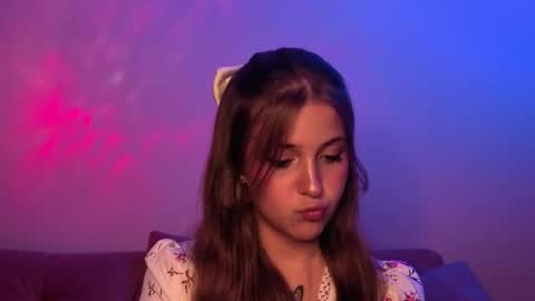 Snapshot of ceceliapidcock chatting on October 3, 7:08 pm Lina online show from October 3, 7:08 pm