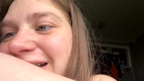 cecerose813 online show from May 13, 4:57 pm