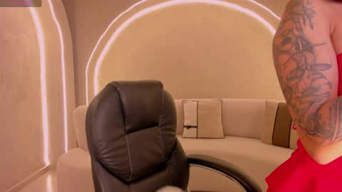 Celeste Moon online show from April 23, 2:52 am