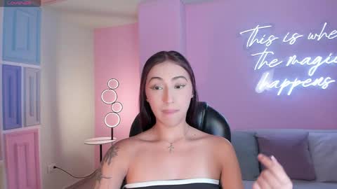 Celeste Moon online show from April 3, 1:47 am