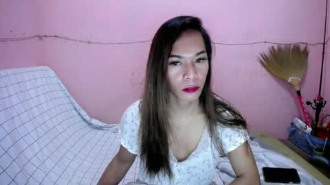 celestia_khalifa online show from June 11, 10:28 pm