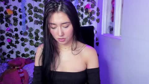 Celestineeeeee online show from December 13, 10:34 pm