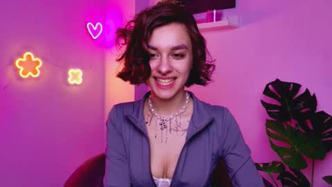  Celine  online show from January 15, 4:07 am