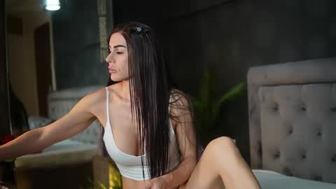  Celine  online show from April 26, 7:11 pm