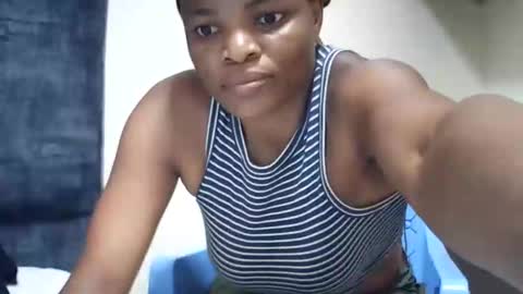 cell709143 online show from April 28, 11:03 am