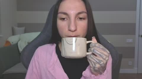 Kate online show from April 20, 6:05 am