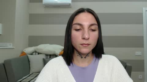 Snapshot of chabibiann chatting on January 14, 6:49 pm Kate online show from January 14, 6:49 pm