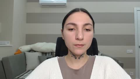 Snapshot of chabibiann chatting on January 25, 7:49 am Kate online show from January 25, 7:49 am