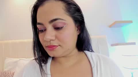 Snapshot of chahna chatting on October 9, 12:31 pm Chanha online show from October 9, 12:31 pm