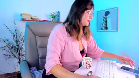 chanell online show from July 24, 12:03 pm