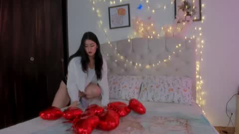 Snapshot of chanellgv chatting on February 11, 7:16 pm Chanell online show from February 11, 7:16 pm
