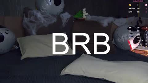 Chanel online show from November 2, 7:01 am