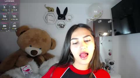 Isabella online show from April 21, 10:55 am