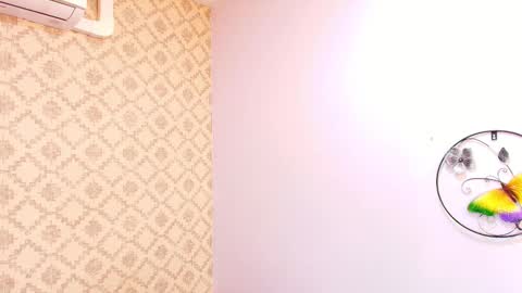 Snapshot of chantal_taylor_ chatting on September 19, 12:04 pm Raquel  online show from September 19, 12:04 pm
