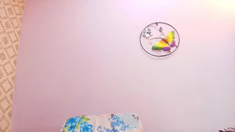 Snapshot of chantal_taylor_ chatting on September 13, 2:14 pm Raquel  online show from September 13, 2:14 pm