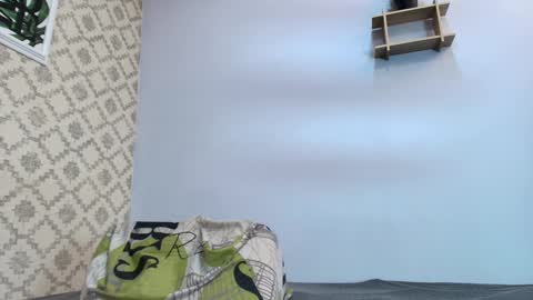 Snapshot of chantal_taylor_ chatting on March 8, 12:07 pm Raquel  online show from March 8, 12:07 pm