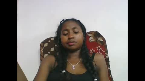 chantale483461 online show from April 20, 6:11 pm