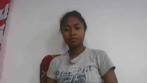 chantale483461 online show from June 4, 2:43 pm