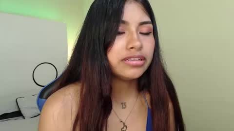 Snapshot of chantalpetit chatting on September 11, 8:09 pm chantalpetit online show from September 11, 8:09 pm