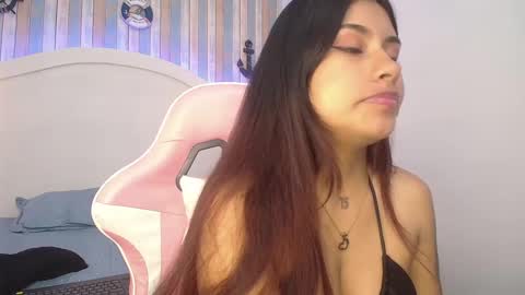 Snapshot of chantalpetit chatting on September 15, 6:48 pm chantalpetit online show from September 15, 6:48 pm