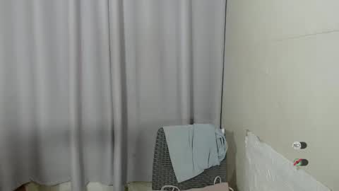 Snapshot of chantelle_fuckdoll chatting on January 16, 11:06 pm CHANTELLE online show from January 16, 11:06 pm