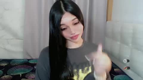 Snapshot of chantelle_fuckdoll chatting on September 25, 12:21 am CHANTELLE online show from September 25, 12:21 am